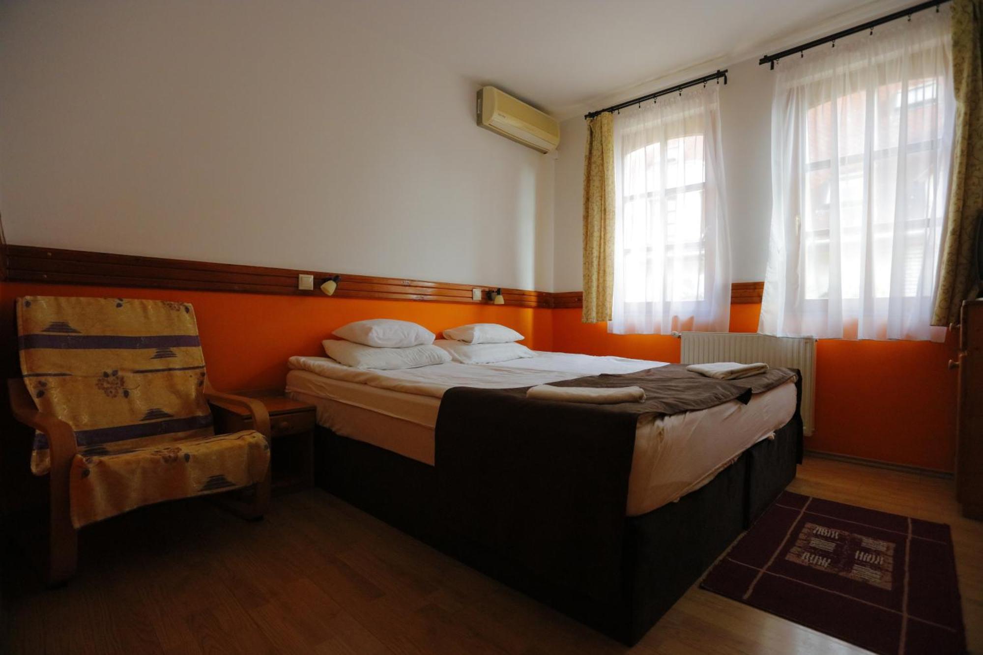 Hotel Szent Istvan Eger Eksteriør billede